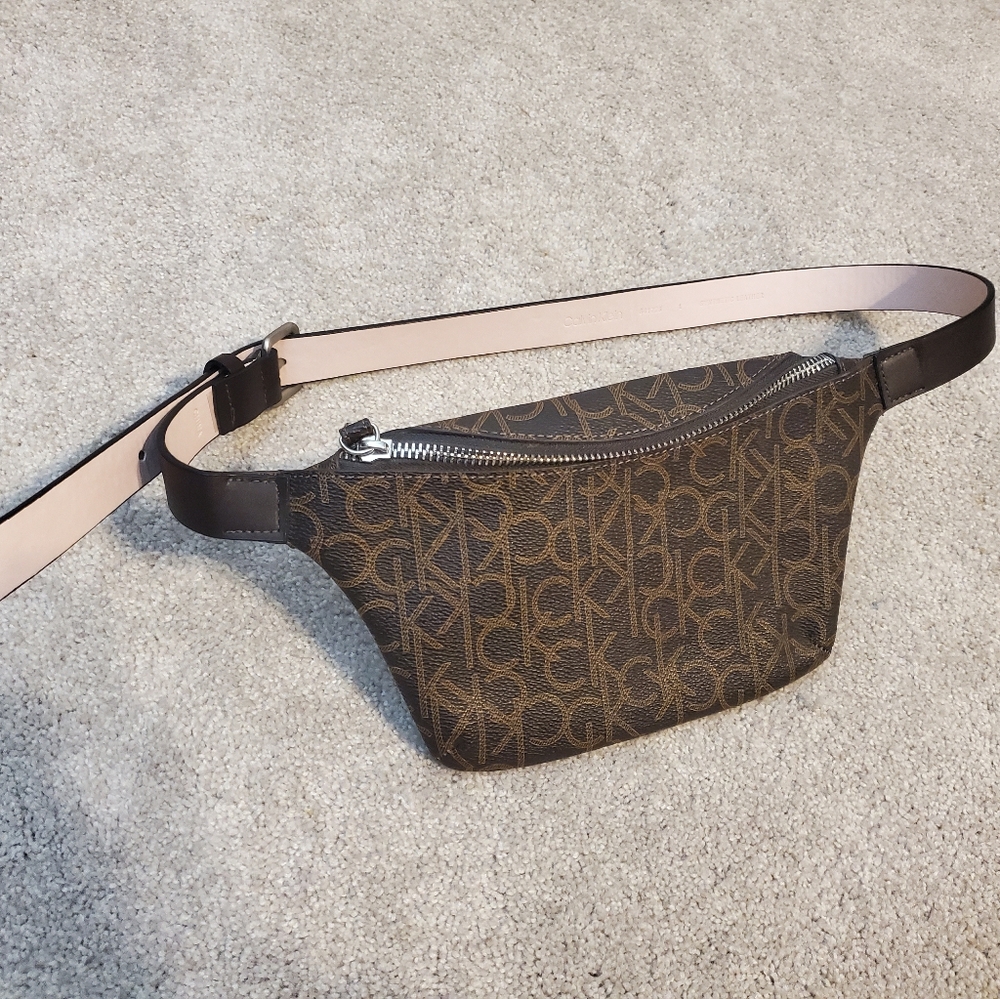 Calvin Klein 641776 Belt Bag Fanny Pack Brown Large